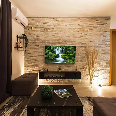 Apartment New *